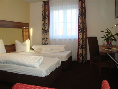 Abasto 3* Maisach (Bavaria)